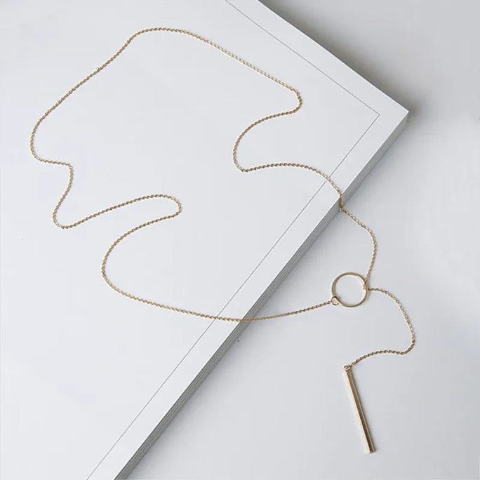 Minimalist Round Pendant Necklace – Simple, Elegant Jewelry for Every Occasion