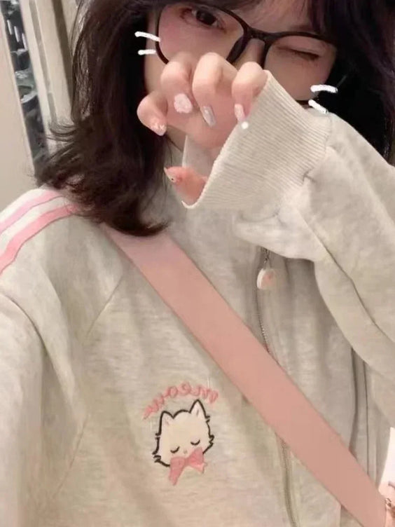 Harajuku Cat Embroidery Oversized Hoodie – Trendy & Cozy Street Style